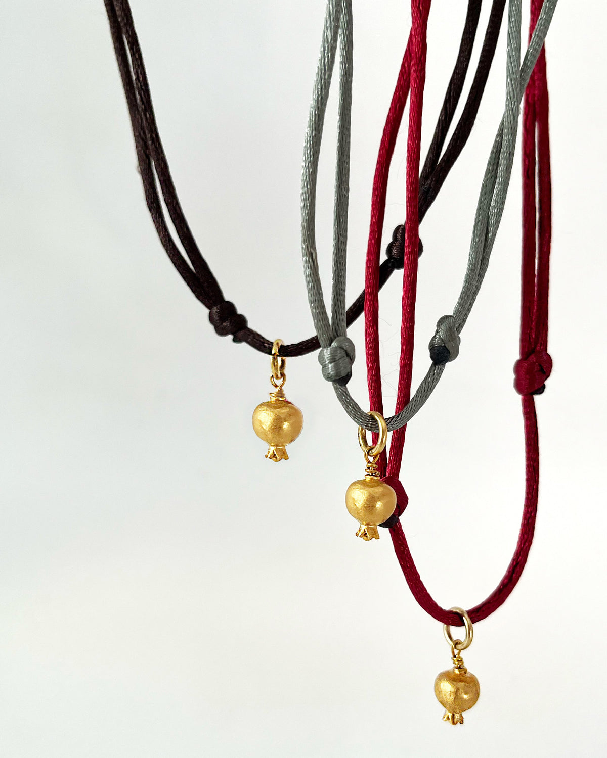 Collar Granada Dorada Cordón
