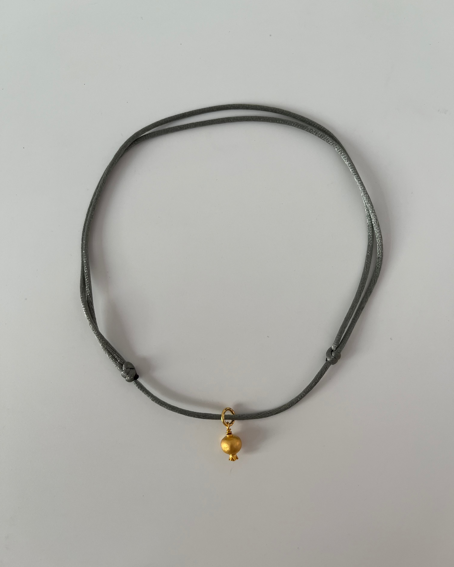 Collar Granada Dorada Cordón