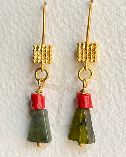 Pendientes Etrusca con Vesonita y Coral