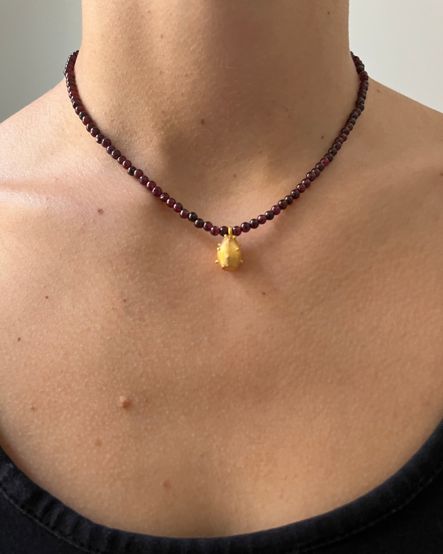 Collar Figa de Moro Granates