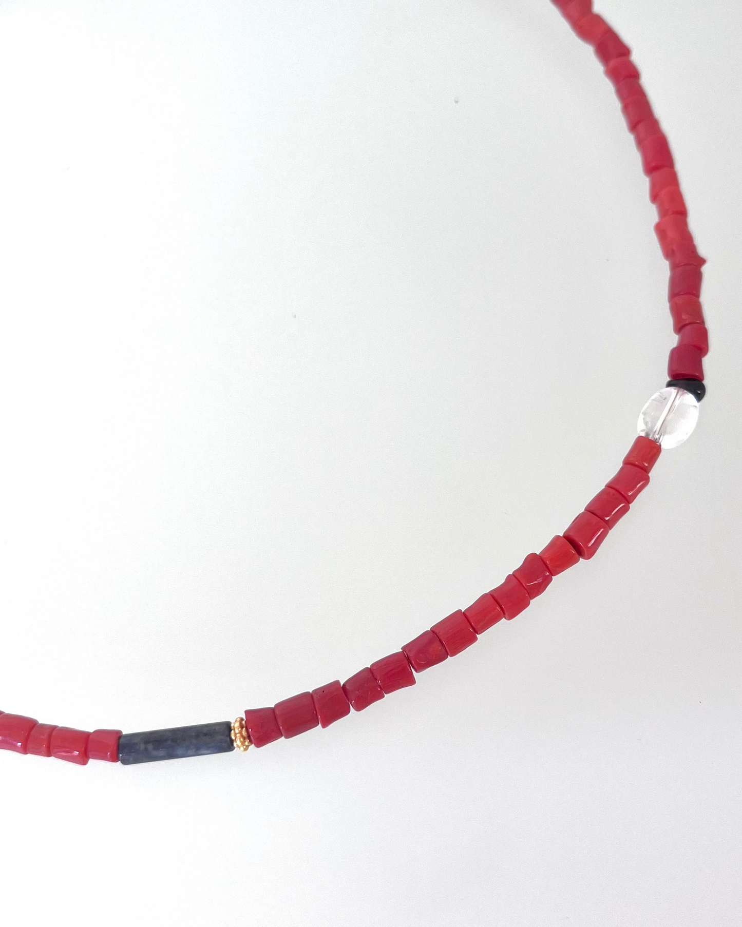 Collar Coral Isla III