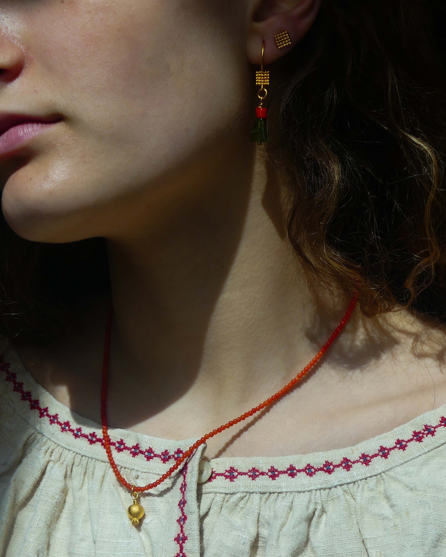 Pendientes Etrusca con Vesonita y Coral